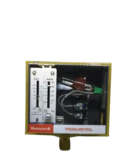 L404A1370 removebg preview